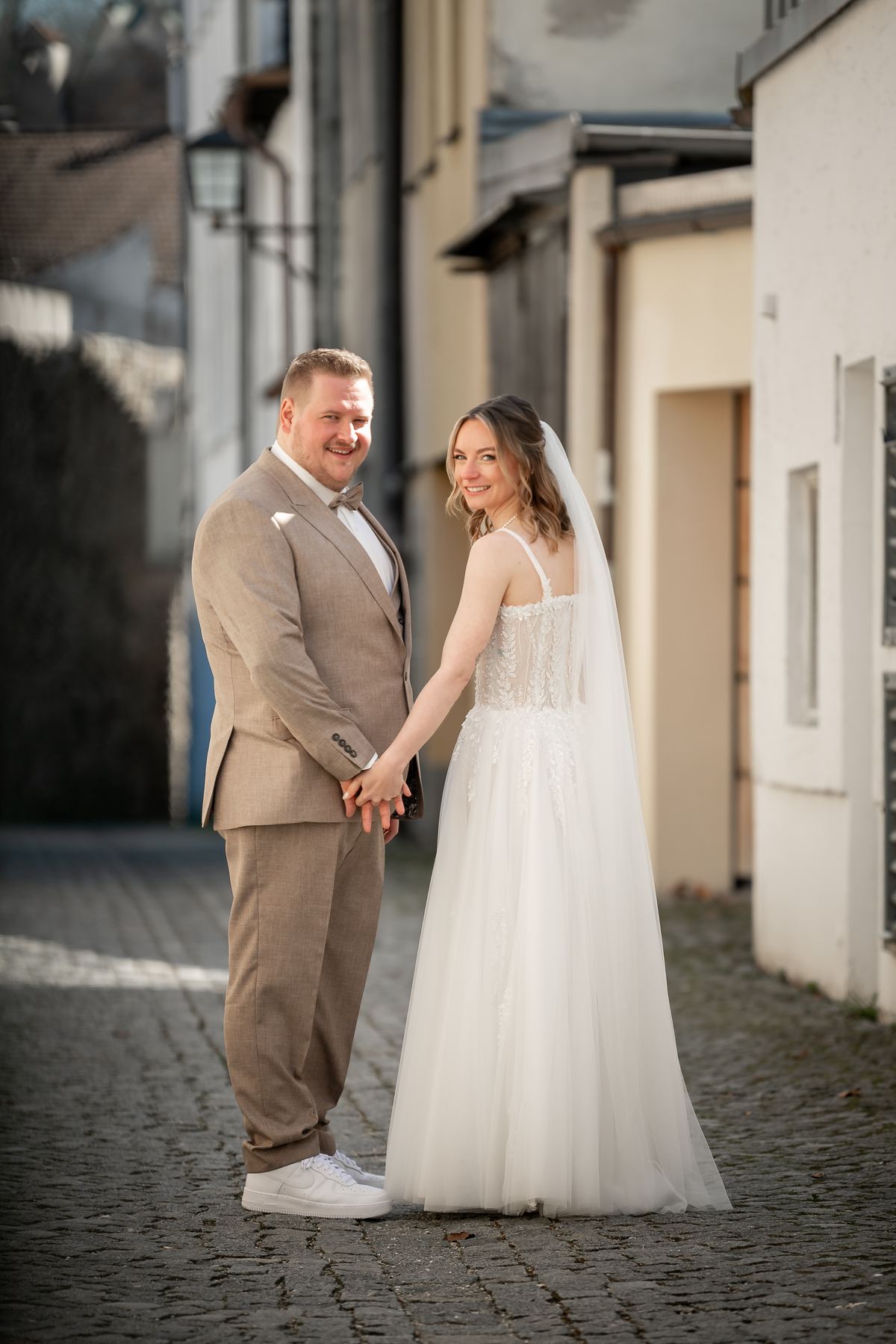 Emotionaler Moment zwischen Braut und Bräutigam